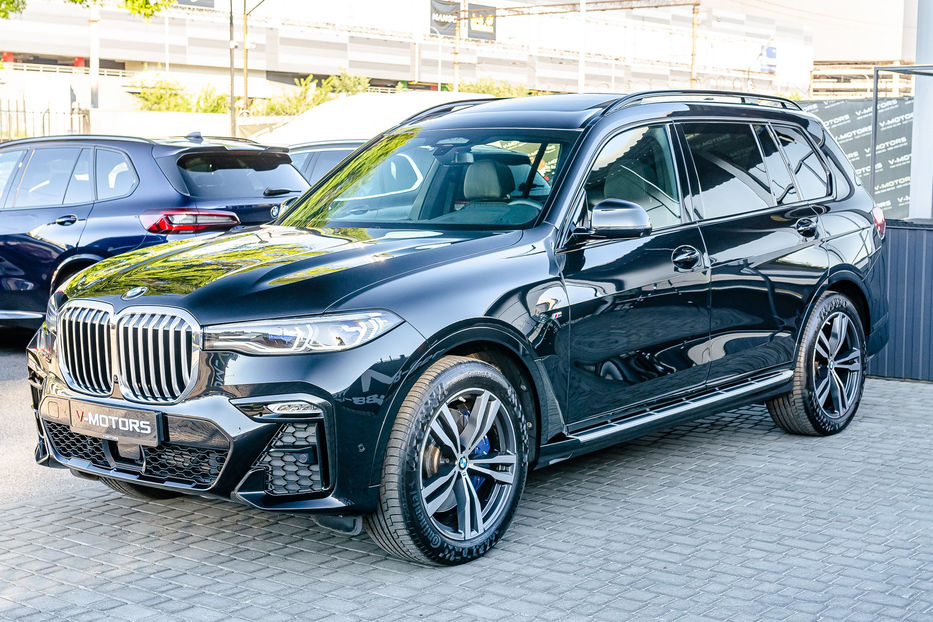 Продам BMW X7 30d Xdrive 2020 года в Киеве