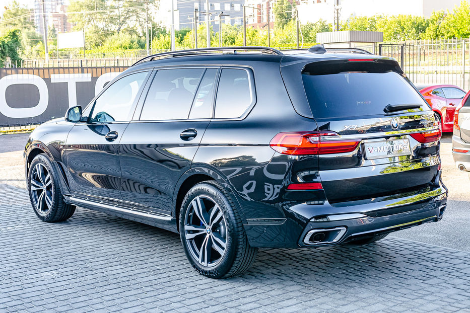 Продам BMW X7 30d Xdrive 2020 года в Киеве