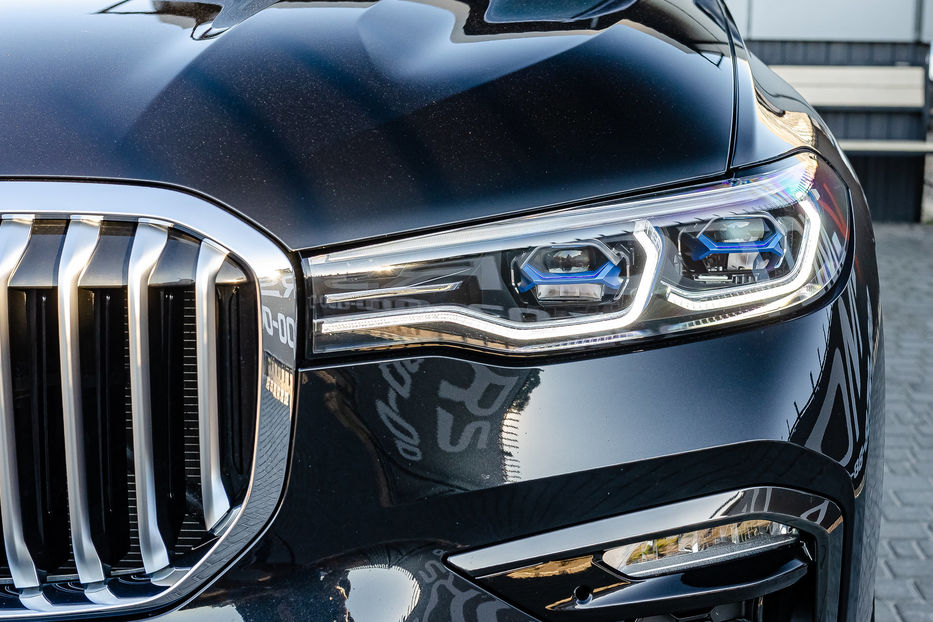 Продам BMW X7 30d Xdrive 2020 года в Киеве