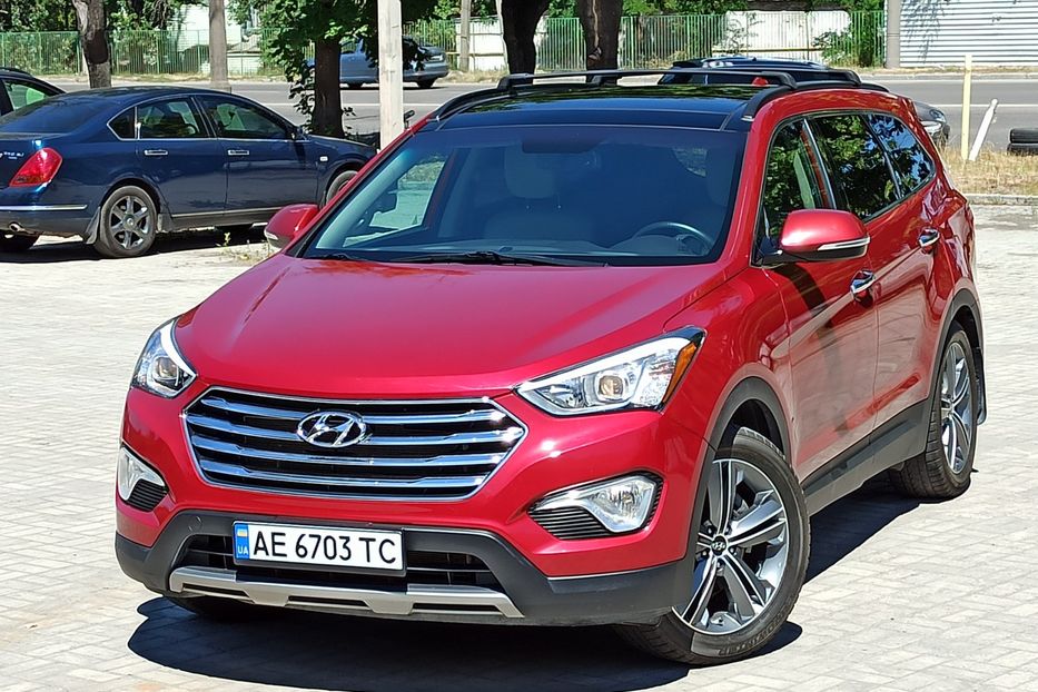 Продам Hyundai Grand Santa Fe 2015 года в Днепре