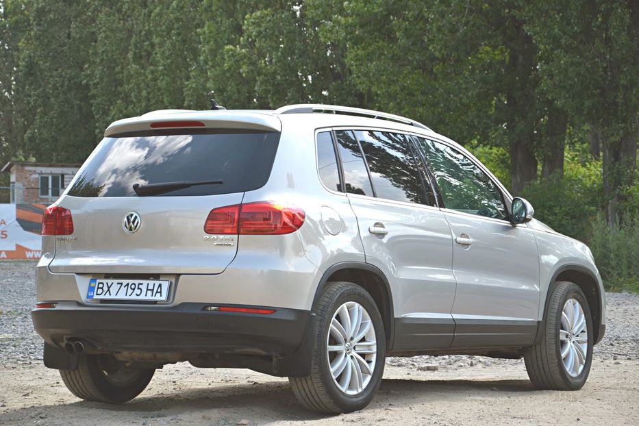 Продам Volkswagen Tiguan Tiguan Se W/Sunroof & Nav 2012 года в Хмельницком