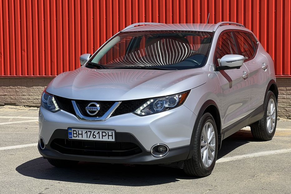 Продам Nissan Rogue Sport SL 2018 года в Одессе