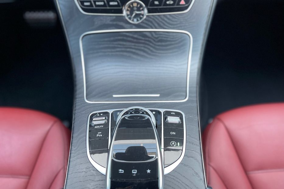 Продам Mercedes-Benz C-Class 180 AMG 2014 года в Киеве