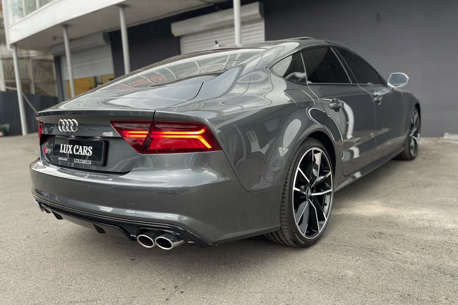 Продам Audi S7 Sportback 2015 года в Киеве