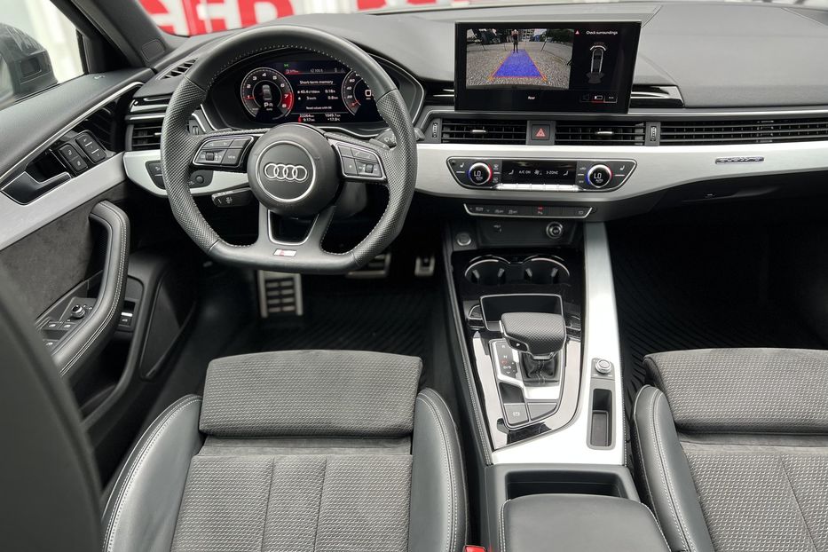 Продам Audi A4 S line  2020 года в Киеве