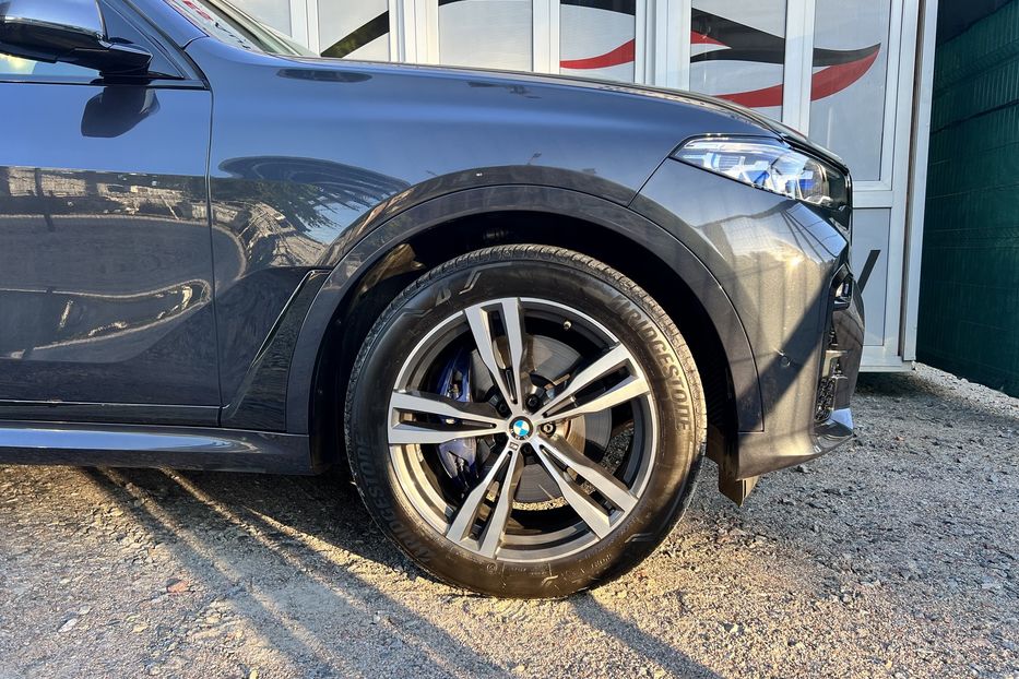 Продам BMW X7 M5.0XI 2019 года в Киеве