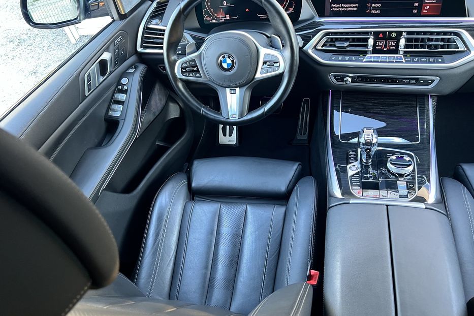 Продам BMW X7 M5.0XI 2019 года в Киеве