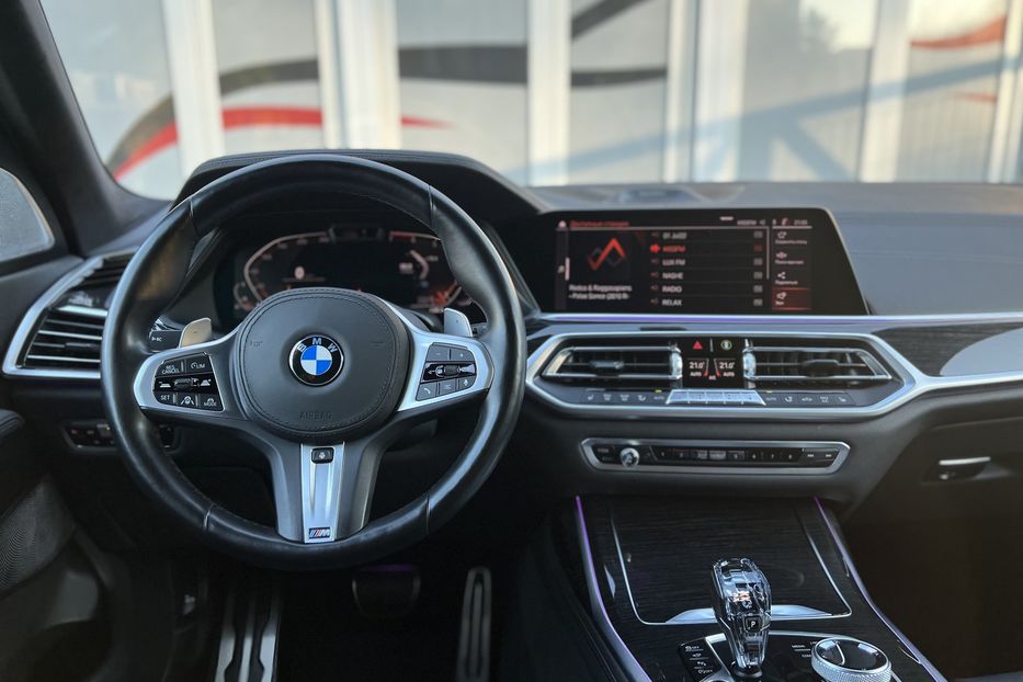 Продам BMW X7 M5.0XI 2019 года в Киеве