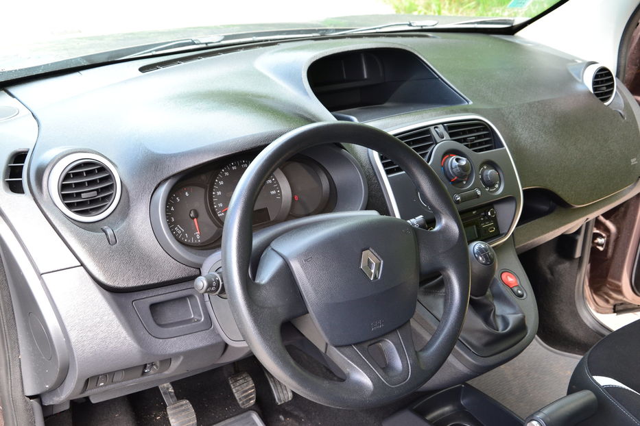 Продам Renault Kangoo пасс. Maxi 2013 года в Хмельницком