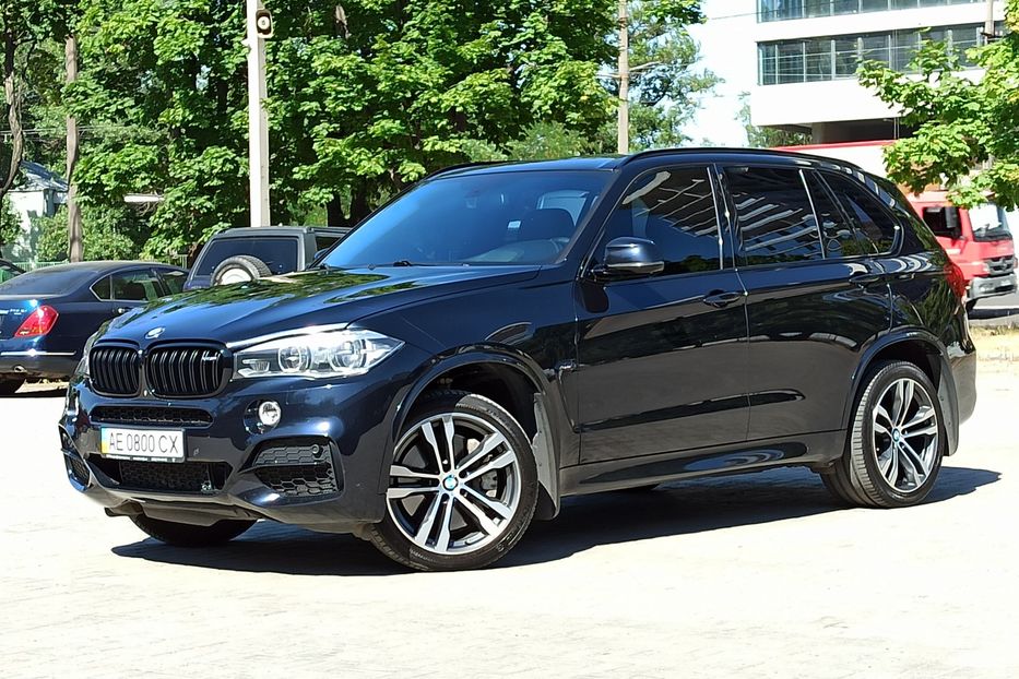 Продам BMW X5 M 50D 2017 года в Днепре