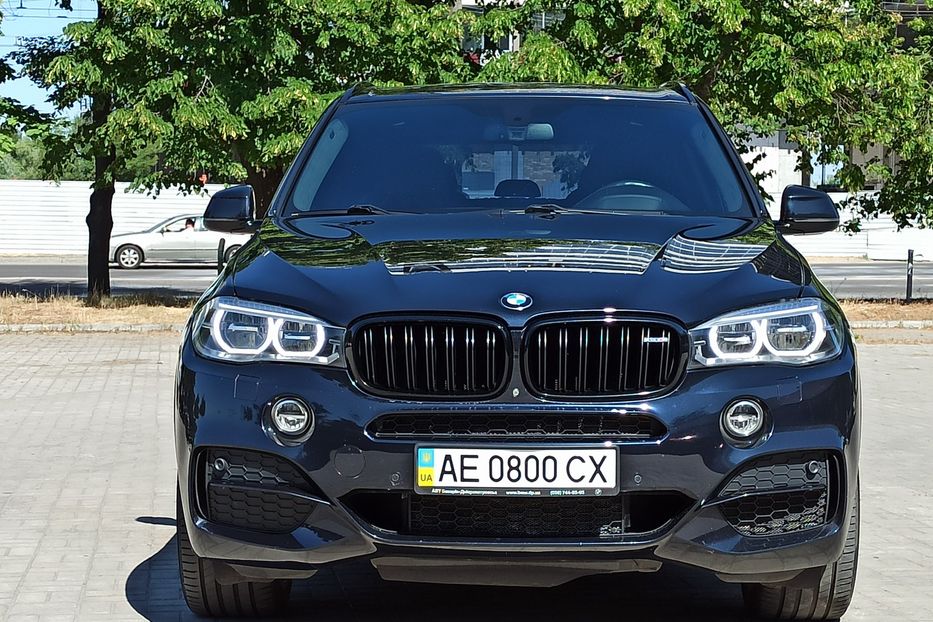 Продам BMW X5 M 50D 2017 года в Днепре