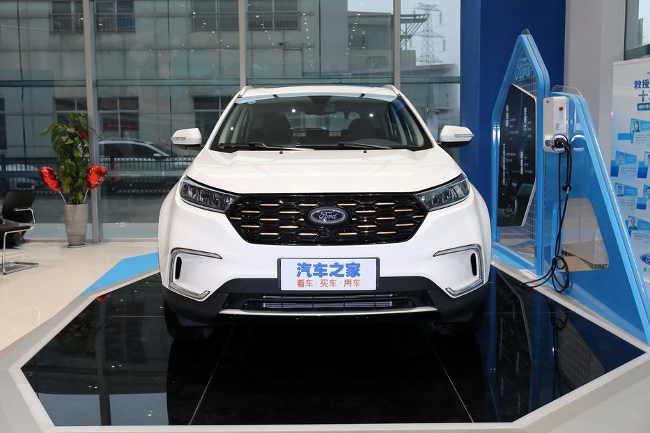 Продам Ford Т Territory EV BASE 2020 года в Черновцах