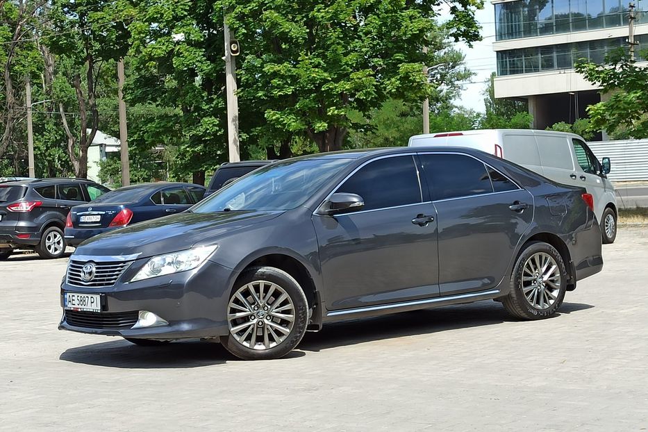 Продам Toyota Camry Elegance 2011 года в Днепре