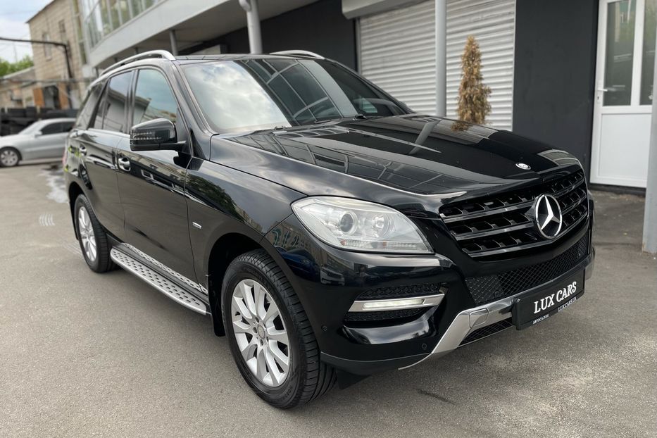 Продам Mercedes-Benz ML-Class 350 2012 года в Киеве