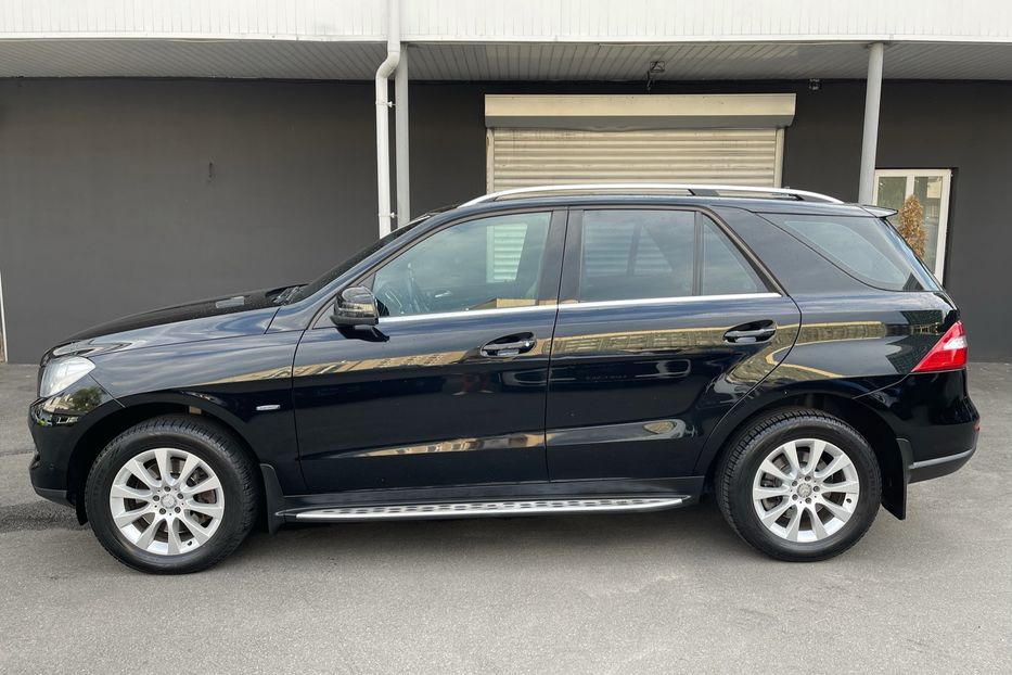 Продам Mercedes-Benz ML-Class 350 2012 года в Киеве