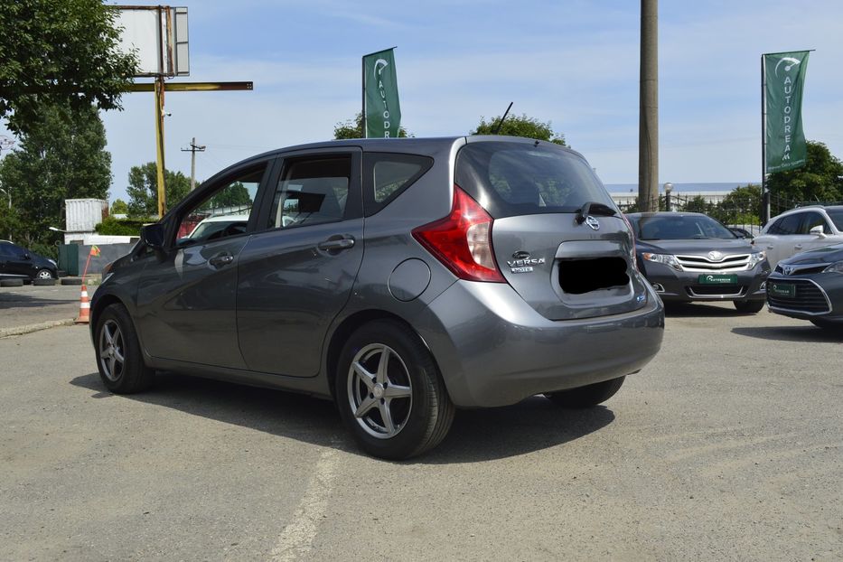 Продам Nissan Versa NOTE 2015 года в Одессе