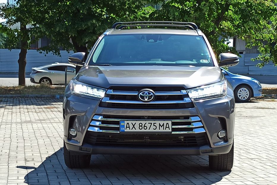 Продам Toyota Highlander Hibrid Limited 2019 года в Днепре