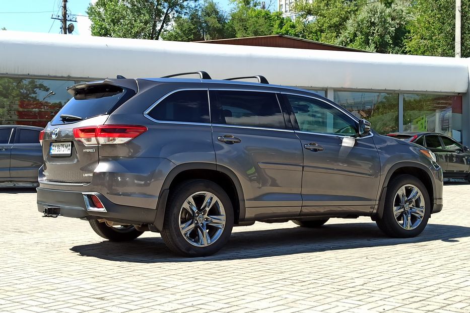 Продам Toyota Highlander Hibrid Limited 2019 года в Днепре