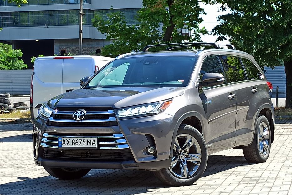 Продам Toyota Highlander Hibrid Limited 2019 года в Днепре