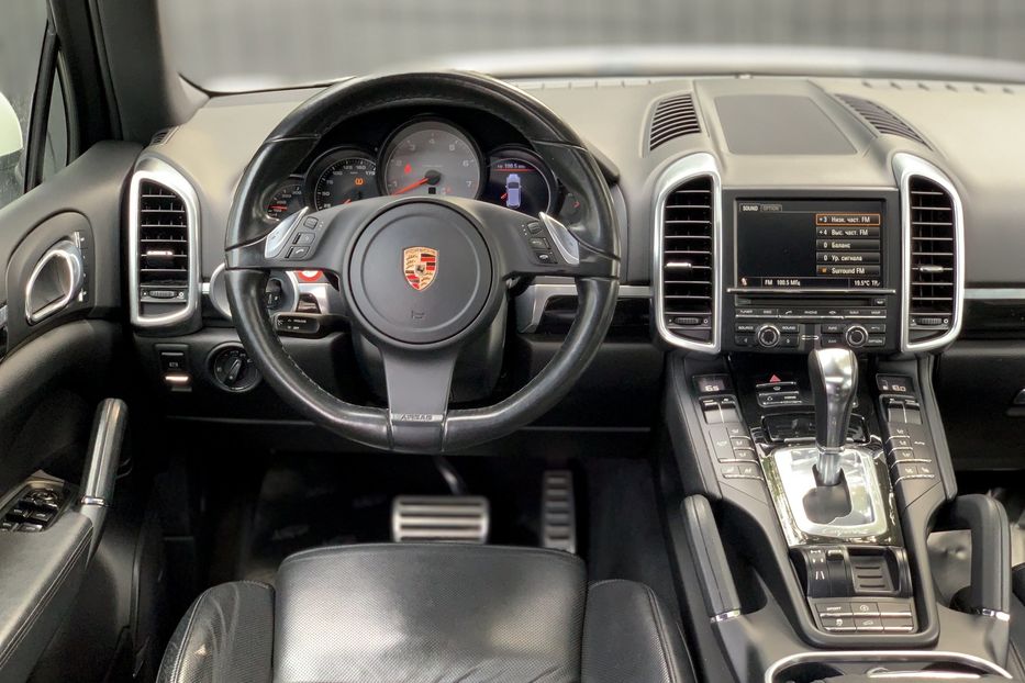 Продам Porsche Cayenne S 2011 года в Киеве