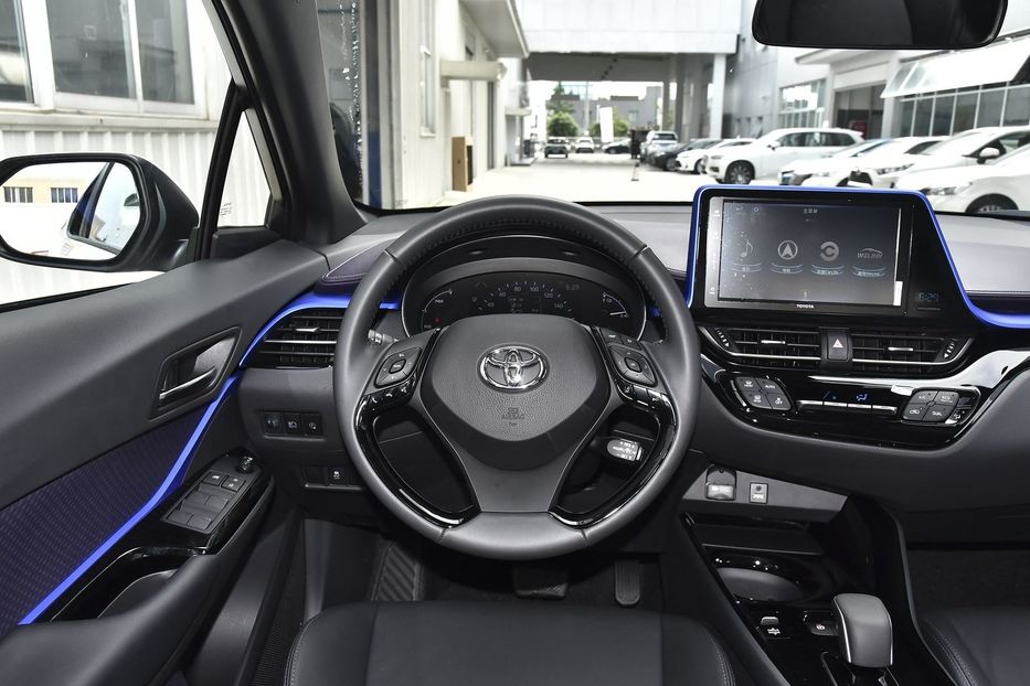 Продам Toyota C-HR 2022 года в Черновцах