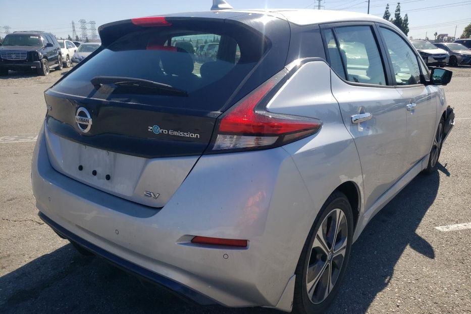 Продам Nissan Leaf SV 2020 года в Черновцах