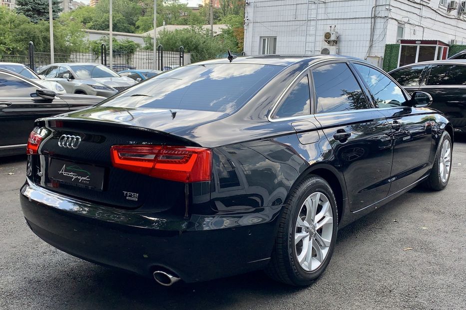 Продам Audi A6 3.0 Quattro Oficcial 2011 года в Киеве