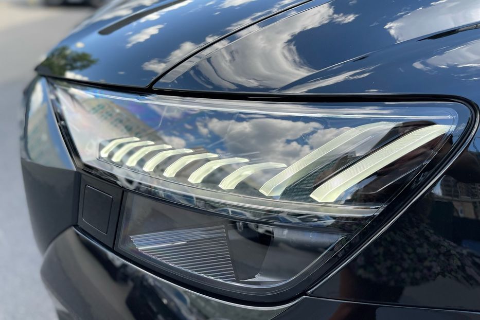 Продам Audi RS Q8 NEW 2022 года в Киеве
