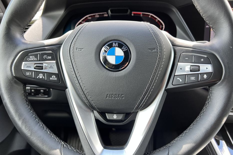 Продам BMW X5 X Line Diesel  2020 года в Киеве