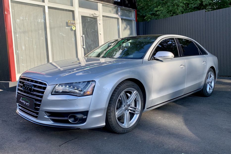 Продам Audi A8 Long 2013 года в Киеве