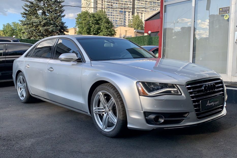 Продам Audi A8 Long 2013 года в Киеве