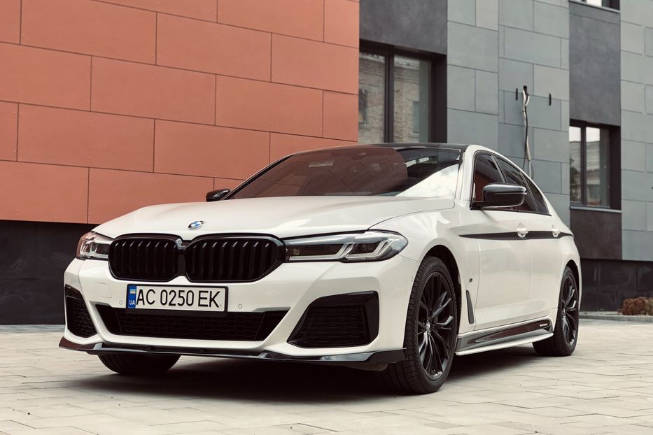 Продам BMW 530 M-packet 2021 года в Луцке