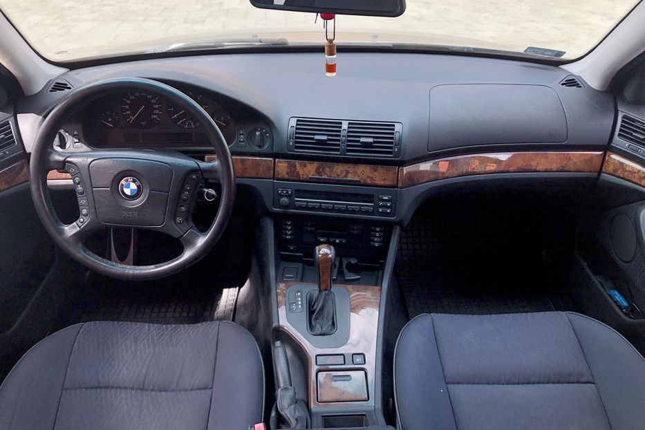 Продам BMW 520 2001 года в Луцке