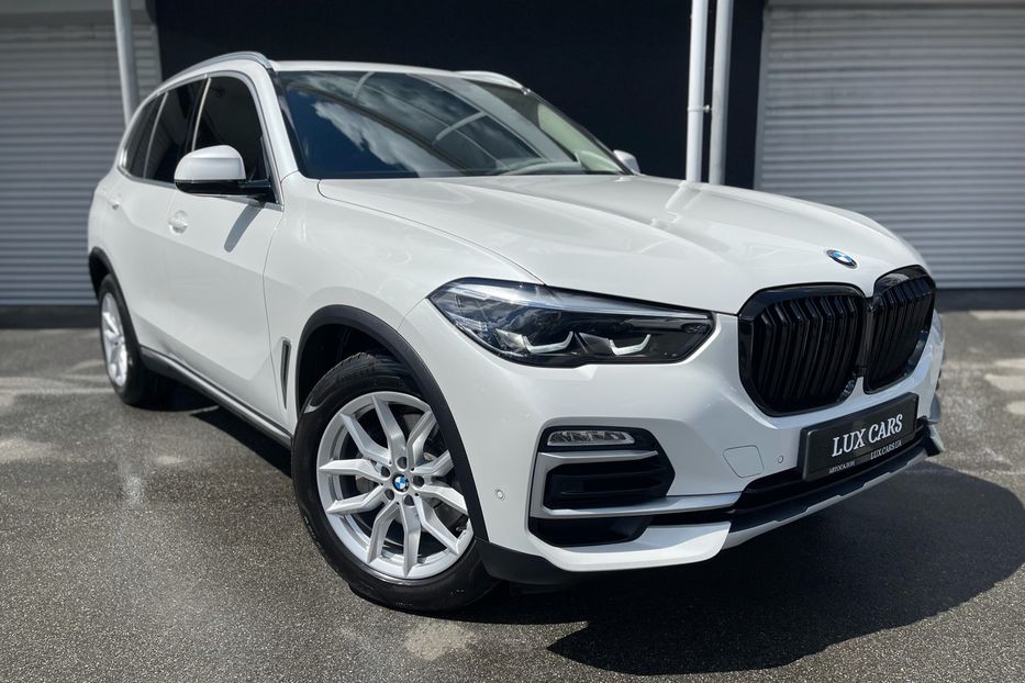 Продам BMW X5 X Line 25d 2020 года в Киеве