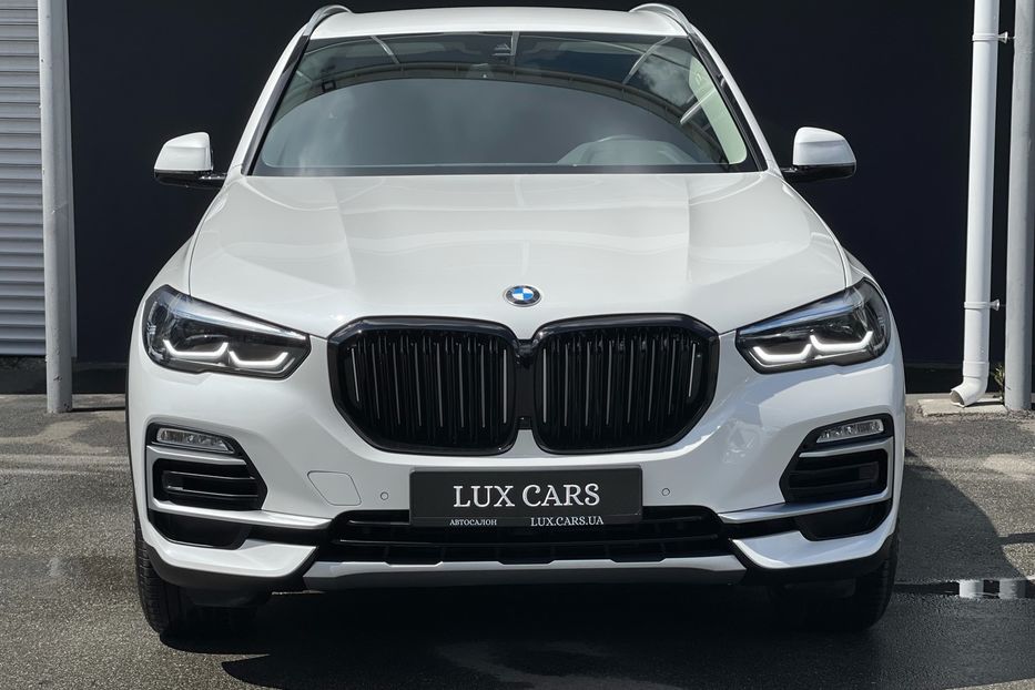 Продам BMW X5 X Line 25d 2020 года в Киеве