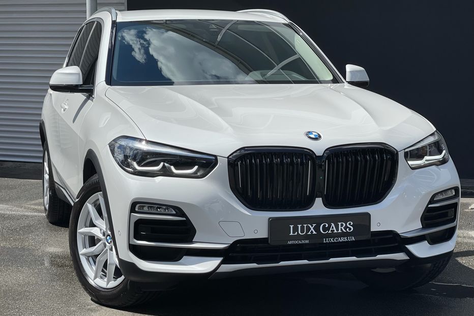 Продам BMW X5 X Line 25d 2020 года в Киеве