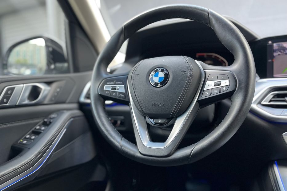 Продам BMW X5 X Line 25d 2020 года в Киеве