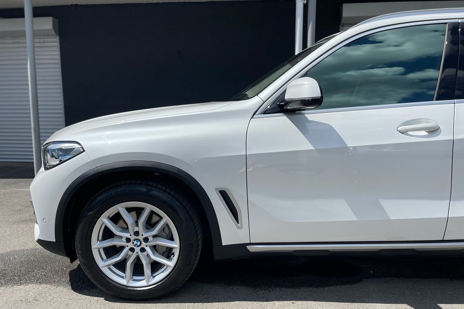 Продам BMW X5 X Line 25d 2020 года в Киеве