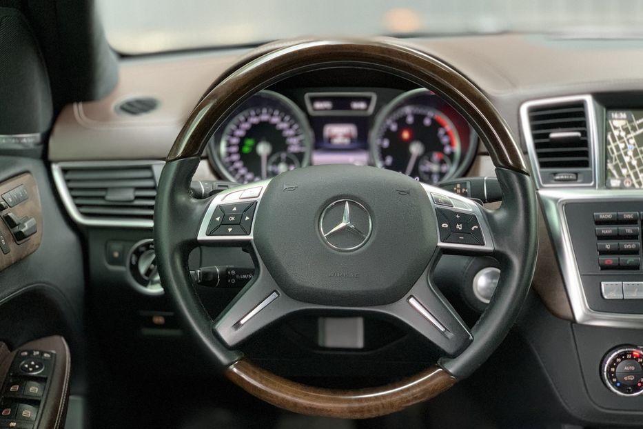 Продам Mercedes-Benz GL-Class 500 AMG 2013 года в Киеве