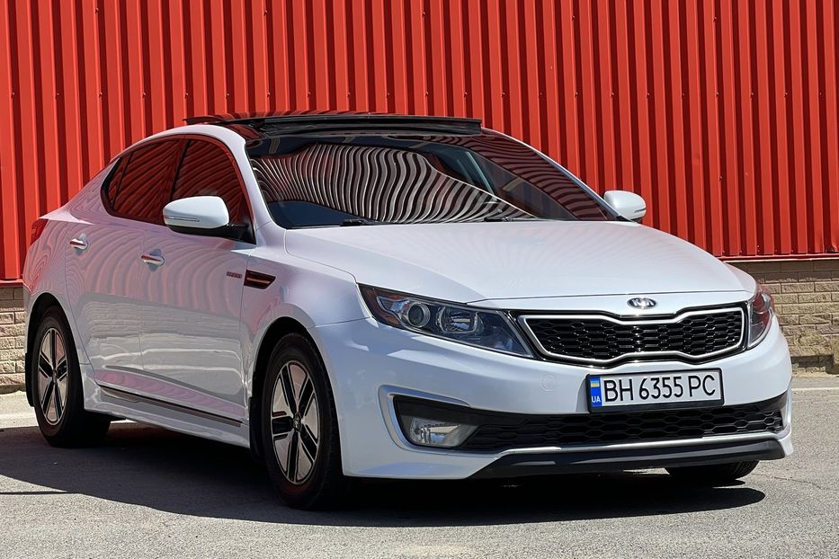 Продам Kia Optima Hybride EX FUU 2014 года в Одессе