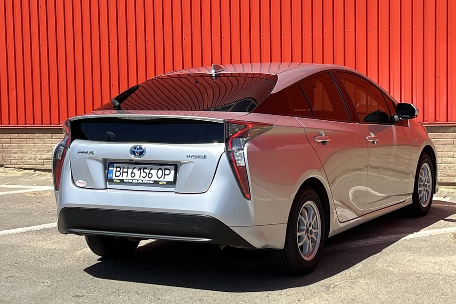 Продам Toyota Prius Hybride  2017 года в Одессе