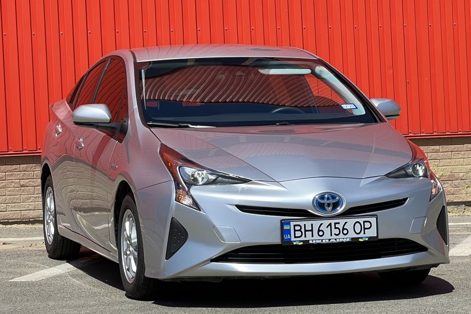 Продам Toyota Prius Hybride  2017 года в Одессе