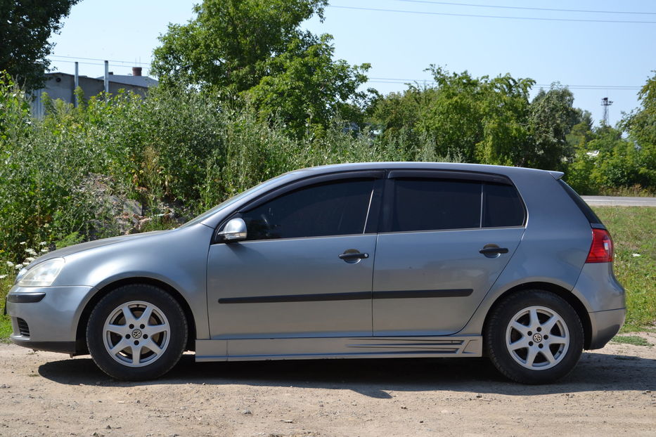 Продам Volkswagen Golf V 2004 года в Хмельницком