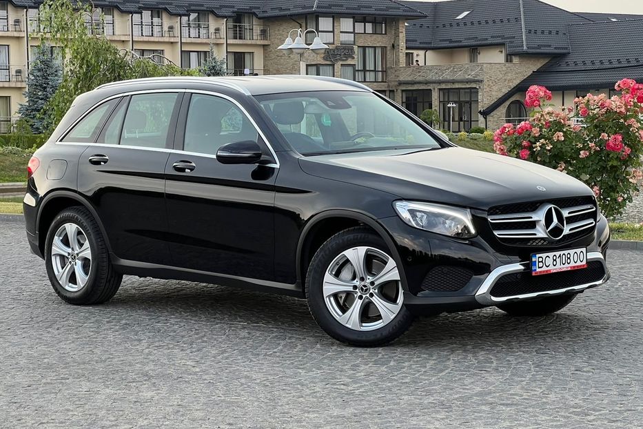 Продам Mercedes-Benz GLC-Class 2.2 4matic Sport 2018 года в Львове