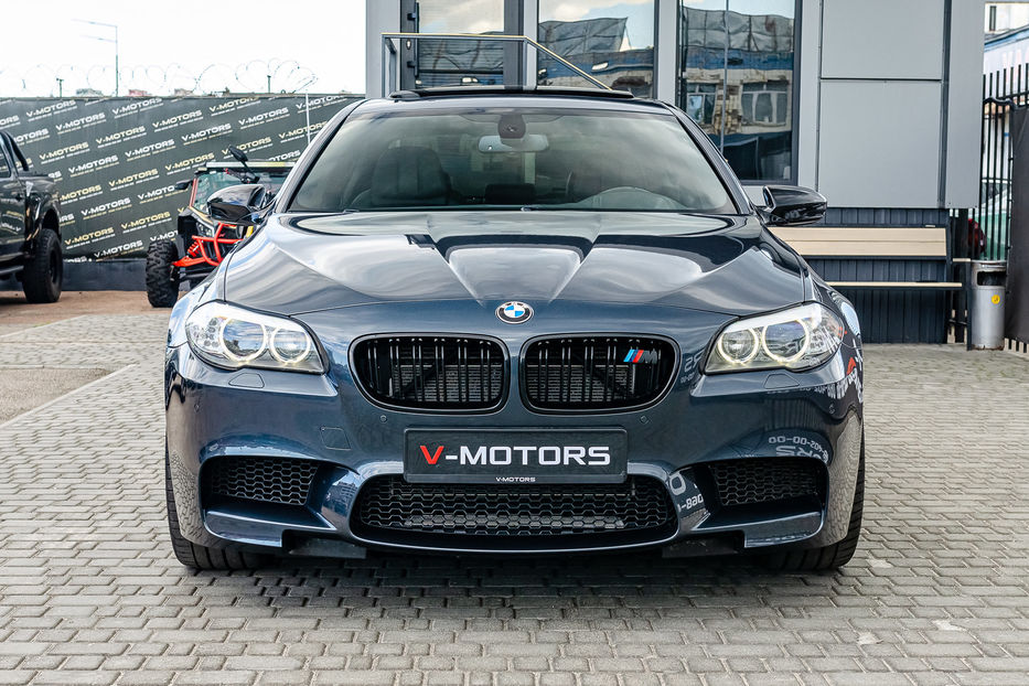 Продам BMW M5 Individual 2012 года в Киеве