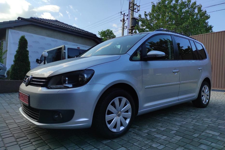 Продам Volkswagen Touran 7 mest 2013 года в Киеве