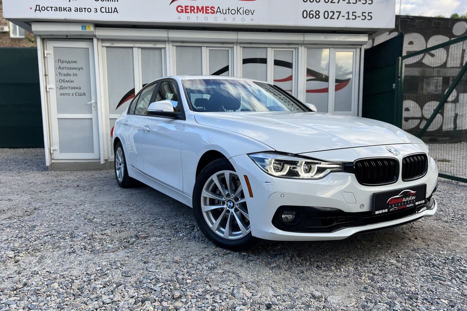 Продам BMW 328 XDrive  2017 года в Киеве