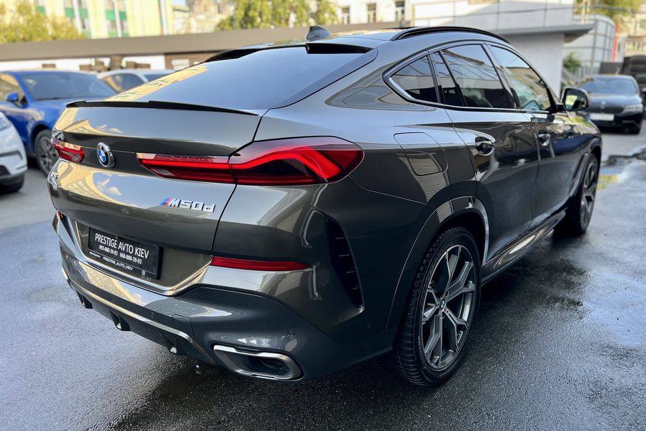 Продам BMW X6 M50D 2020 года в Киеве