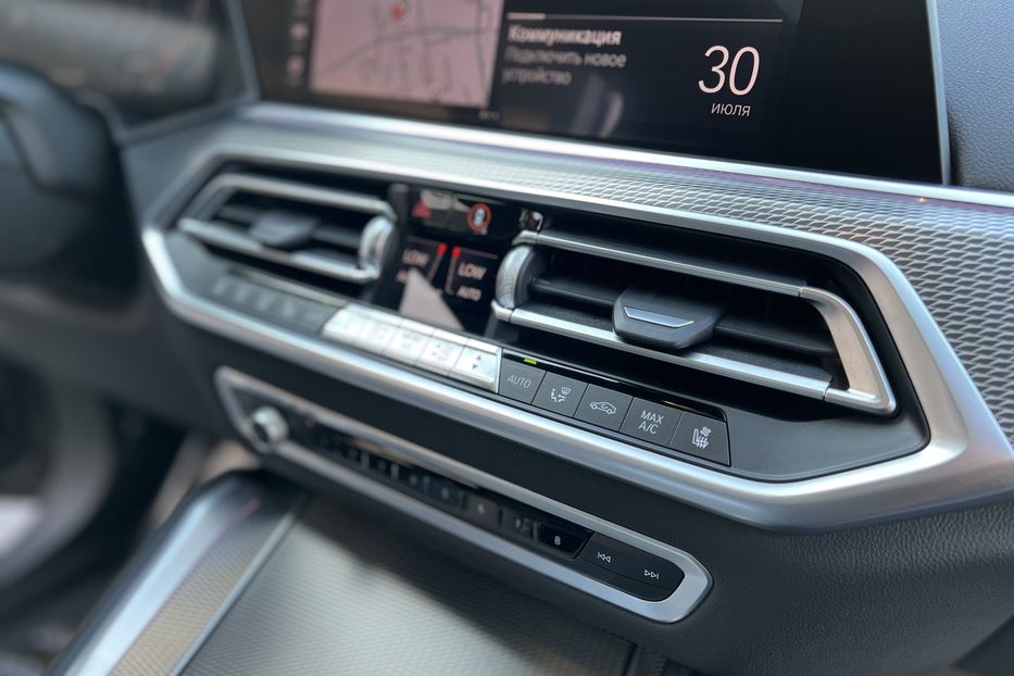 Продам BMW X6 M50D 2020 года в Киеве