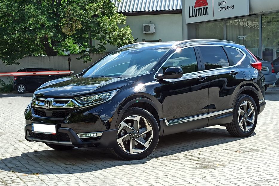 Продам Honda CR-V 2018 года в Днепре